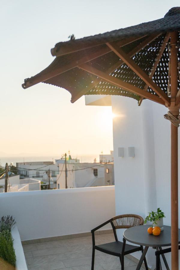 Naxos City Enalios Sunset Suites מראה חיצוני תמונה