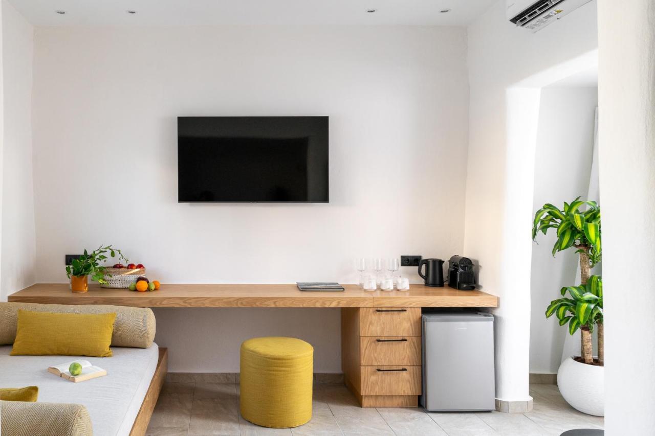 Naxos City Enalios Sunset Suites מראה חיצוני תמונה