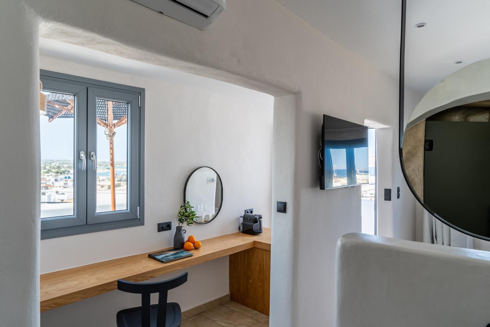 Naxos City Enalios Sunset Suites מראה חיצוני תמונה